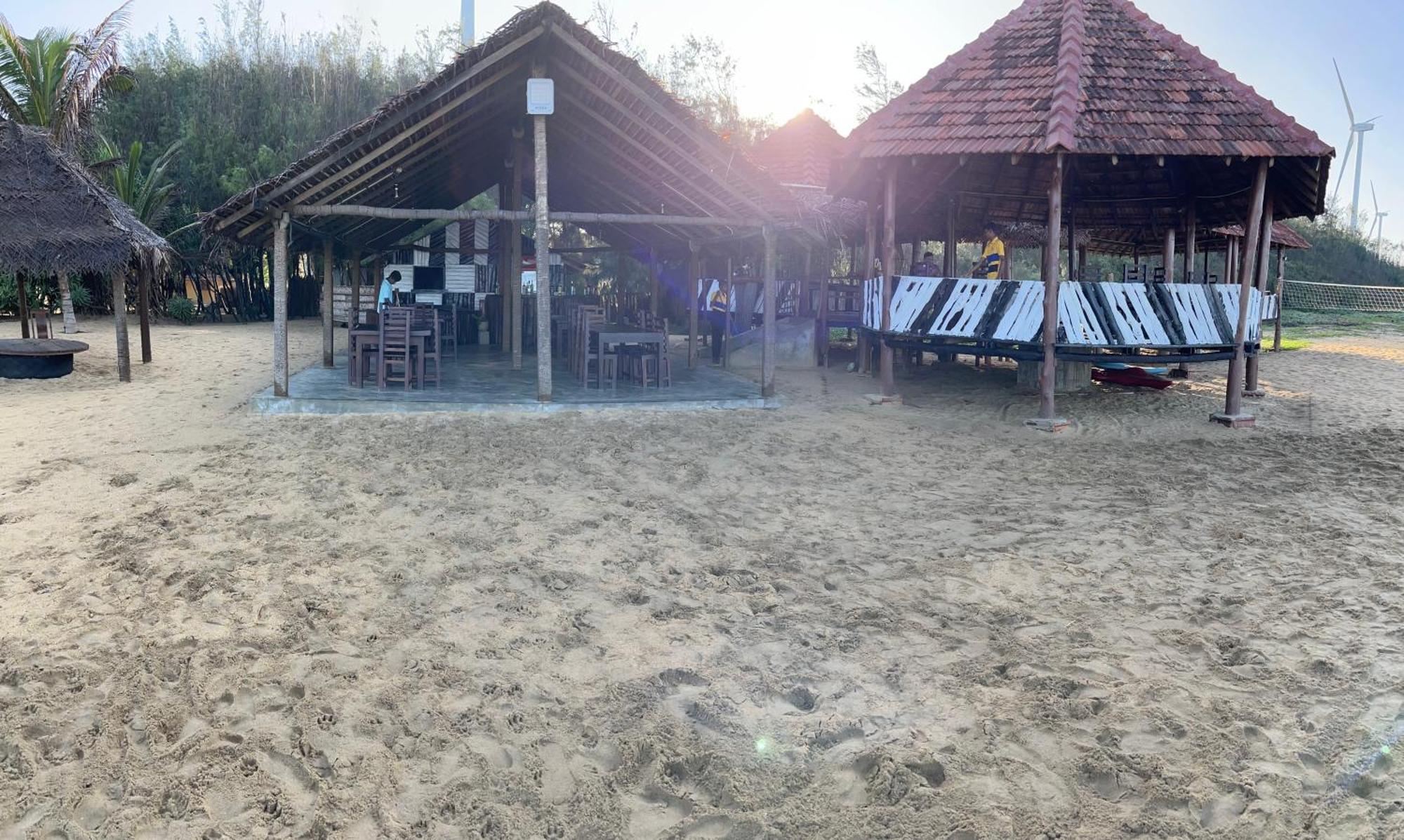 Omeesha Beach Hotel Kalpitiya Buitenkant foto