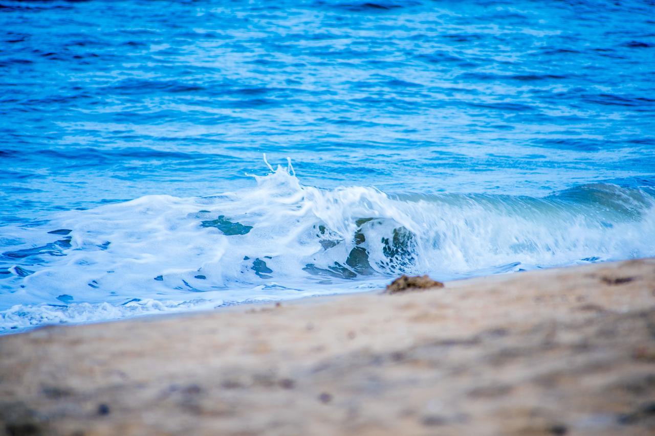 Omeesha Beach Hotel Kalpitiya Buitenkant foto