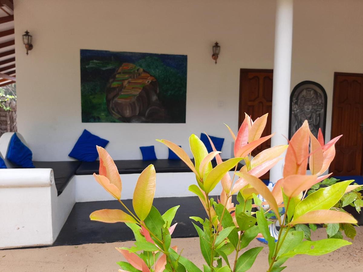 Omeesha Beach Hotel Kalpitiya Buitenkant foto